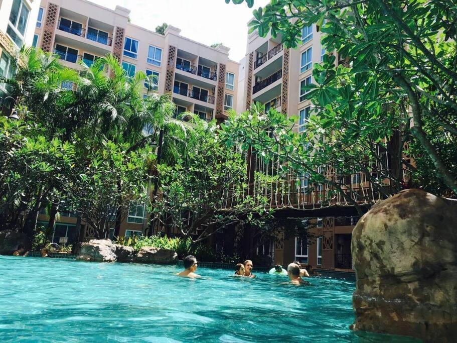 Atlantis Condo Resort Pattaya By Lj Pantai Jomtien Luaran gambar
