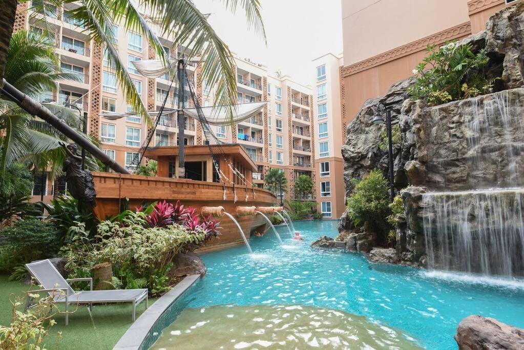 Atlantis Condo Resort Pattaya By Lj Pantai Jomtien Luaran gambar